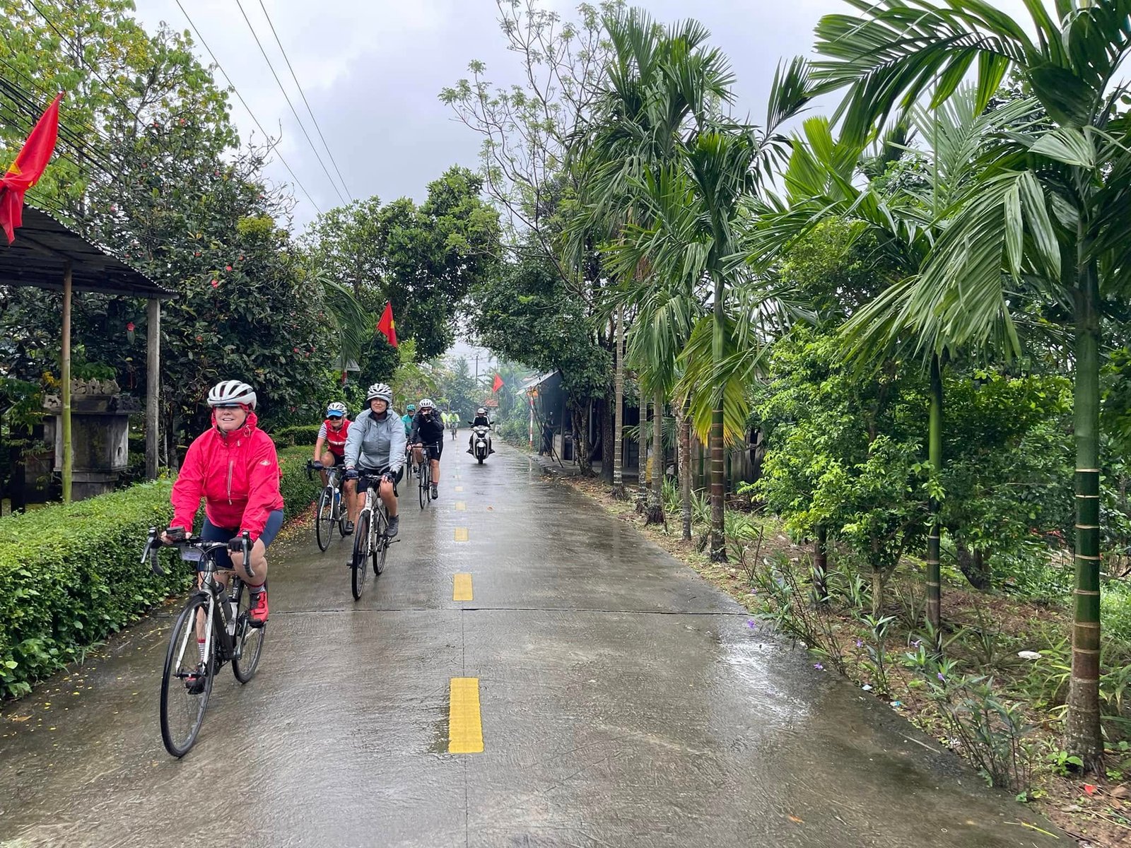 20 Days Cycling Through Vietnam